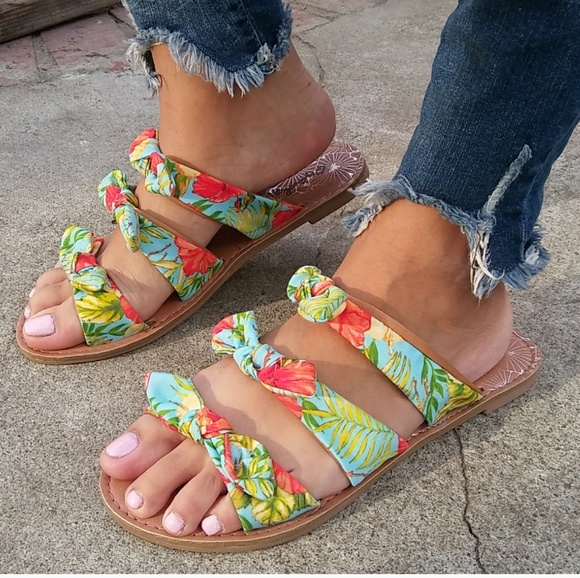 LAST CHANCE!!//The Francis Baby// Summer Sandals - Picture 4 of 4